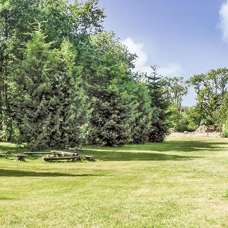 Gorgeous Stacaravan In 2*